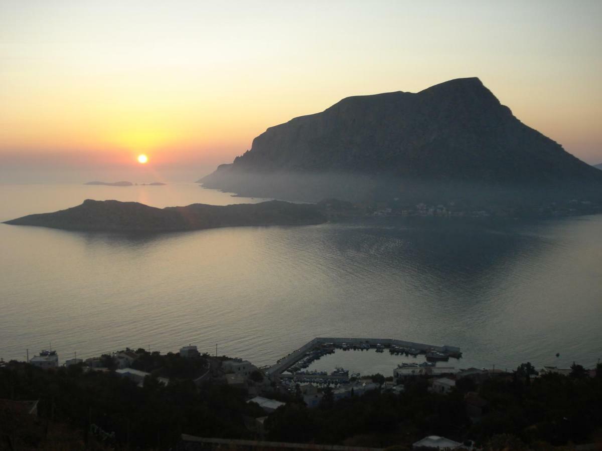 Studios Aeolos Kalymnos Myrties Exterior foto